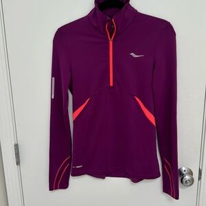 Saucony athletic long sleeve